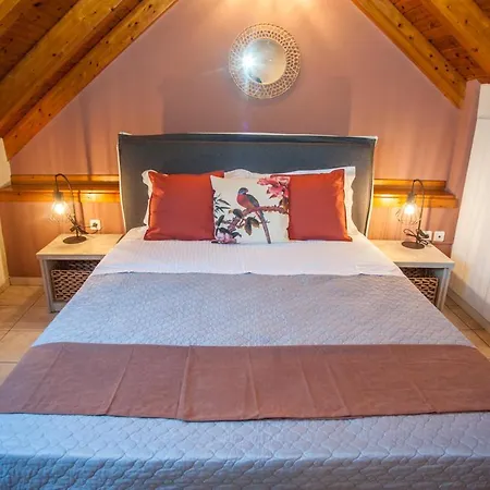 Ira Apartmán *