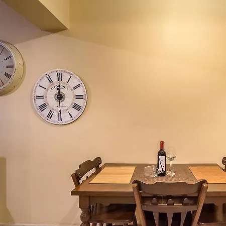 Apartman Ira *