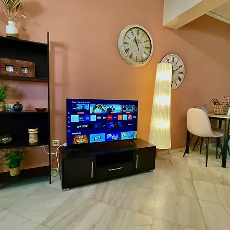 Ira Apartment
